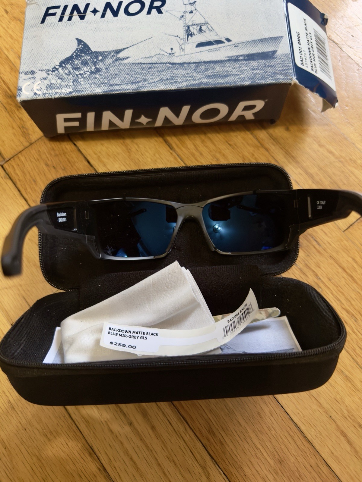 Authentic Fin-Nor 12/0 Sunglasses – Matte Black / Blue Mirror