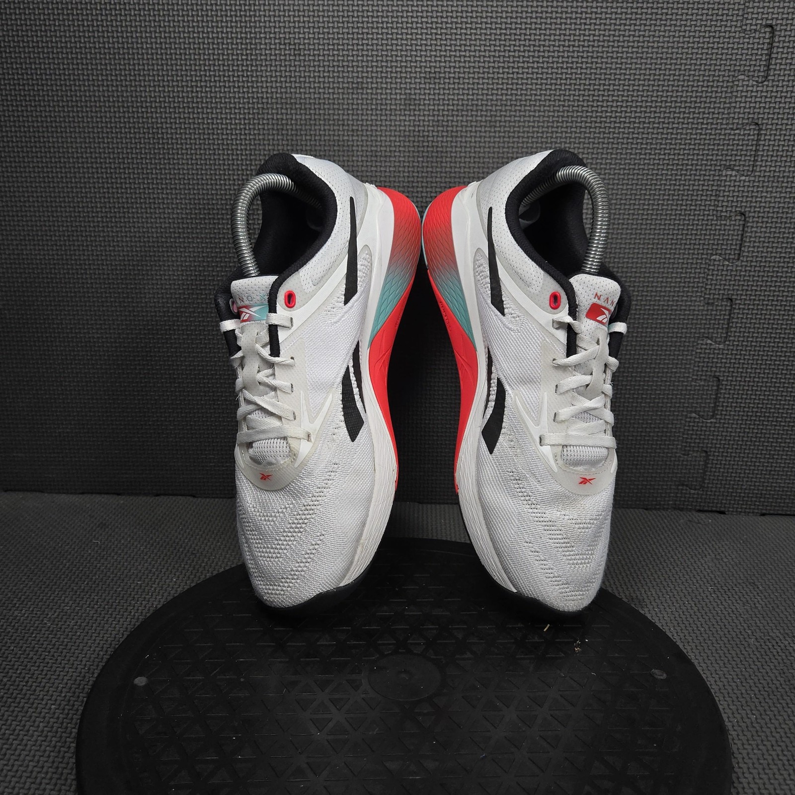 Reebok Nano Shoes Mens Size 7.5 White Training Low Top Sneakers 1000200019