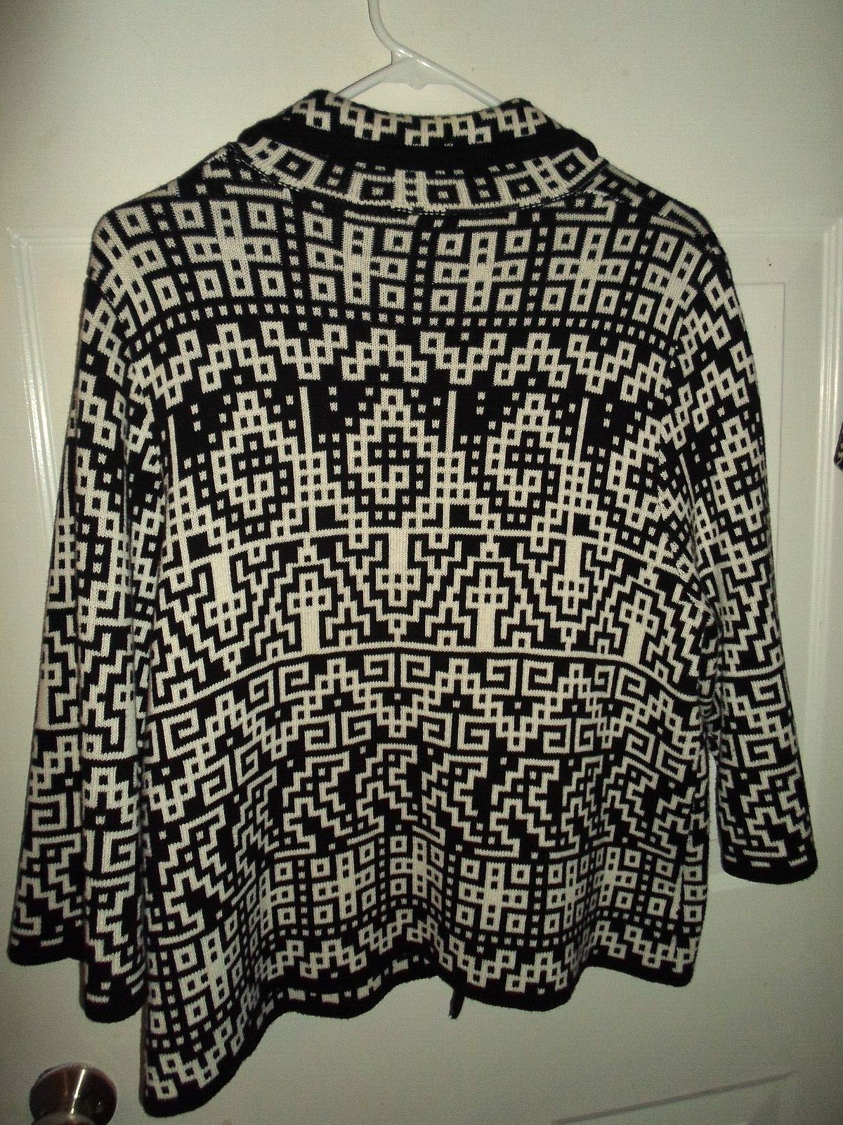 Chaus Womens XL Single Button Black & White Knit Cardigan Sweater Collared Lapel