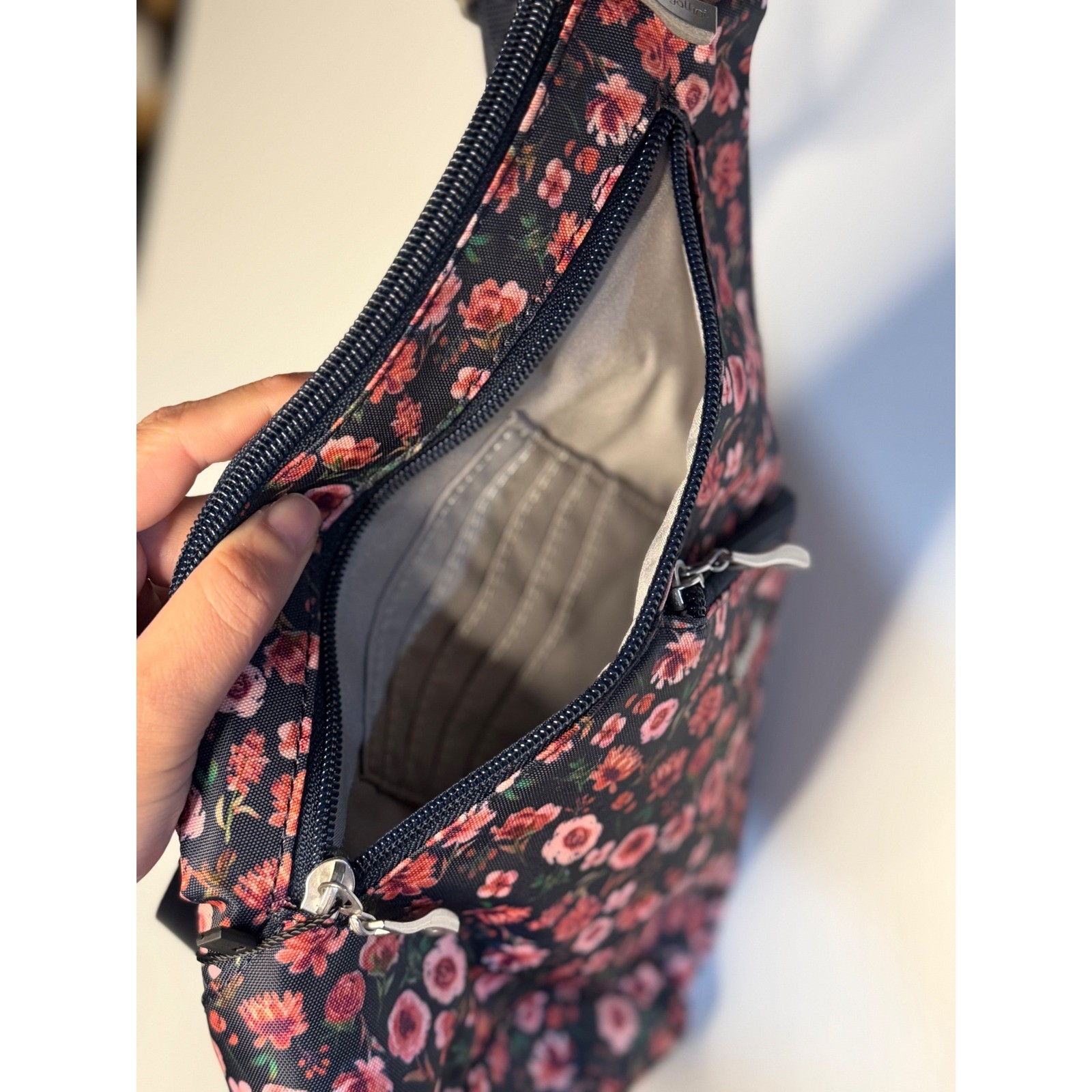 Baggallini Mini Sling Bag Autumn Peony Floral Crossbody Travel Backpack Comfort