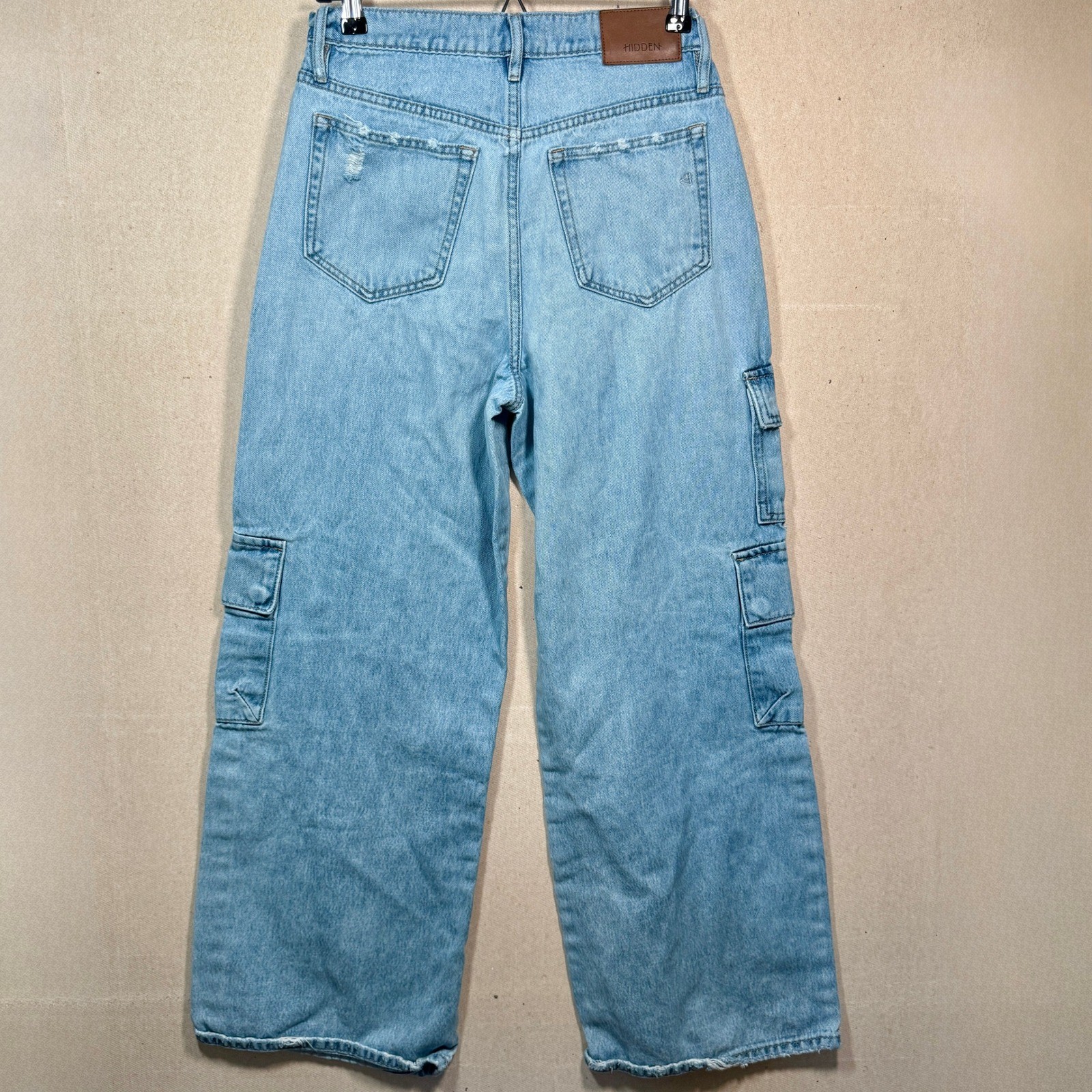 Hidden Los Angeles Cargo Jeans Light Wash Distressed Denim Women’s Size 26