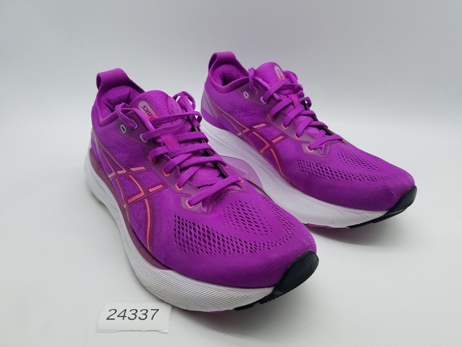 Asics Gel-Kayano 31 Women’s Size 13 Running Shoes Fuchsia