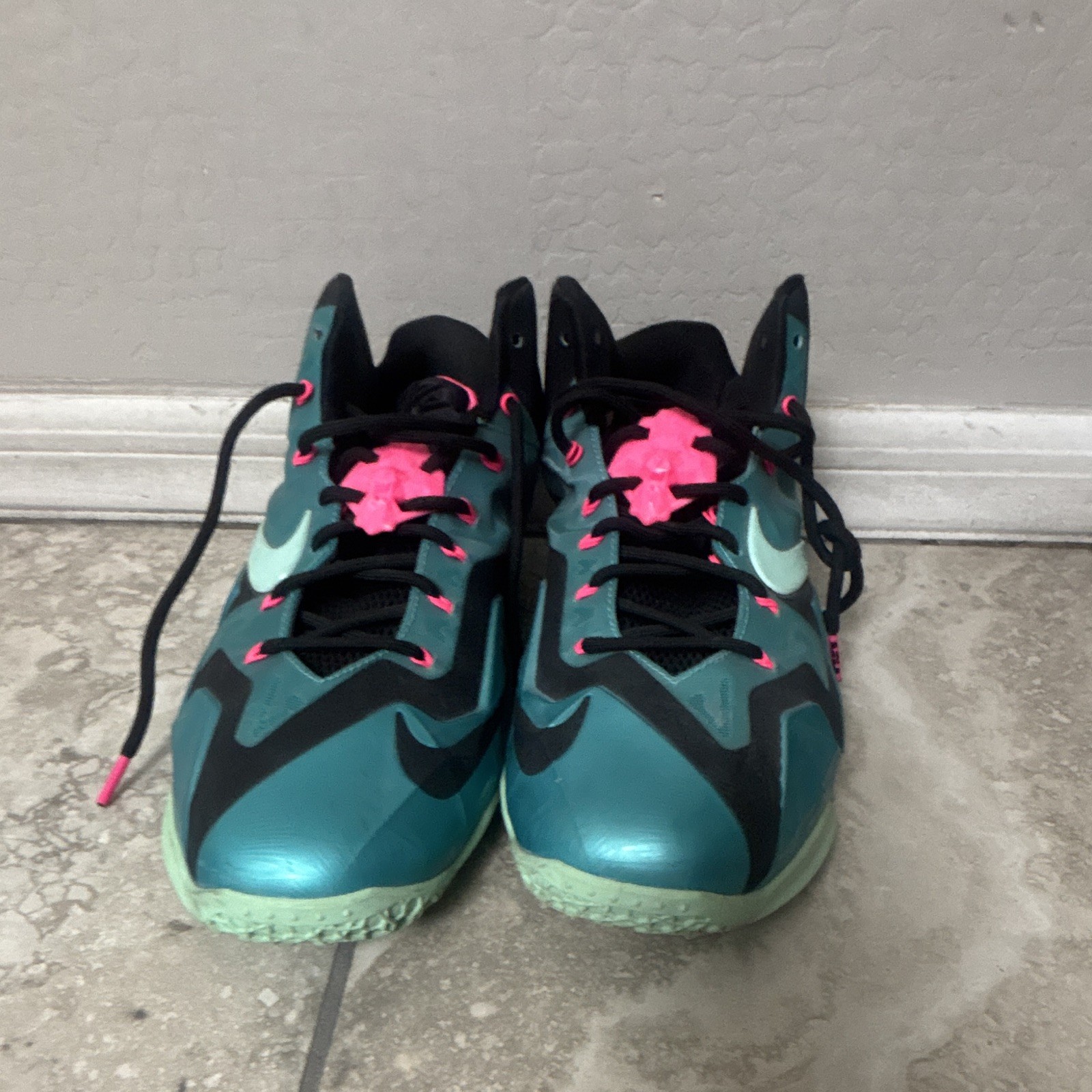 Nike LeBron 11 South Beach 2014 Mid Top Basketball Sneaker 616175-330