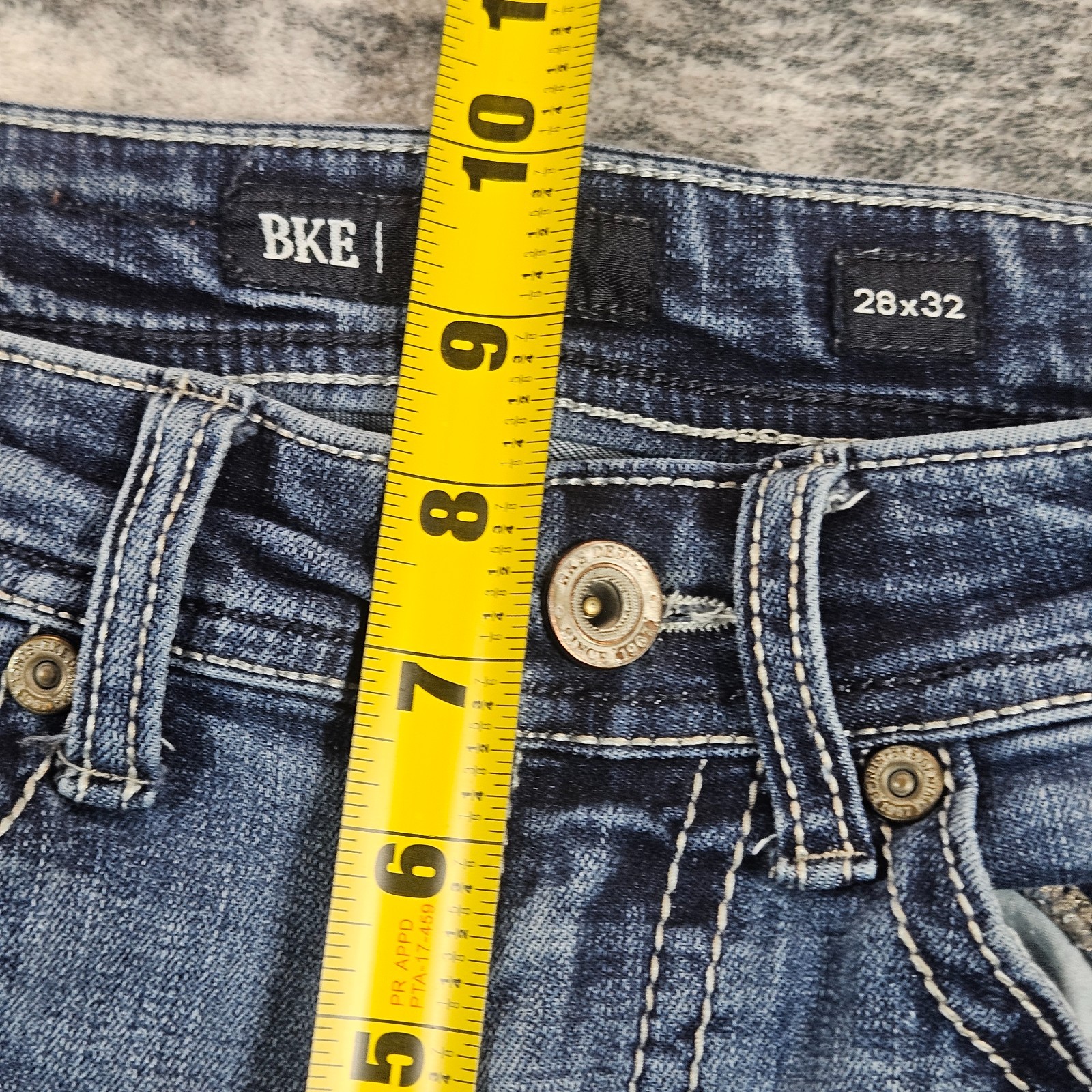 BKE Alec Jeans Mens 28×32 Blue Straight Medium Wash Denim Low Rise Whiskers