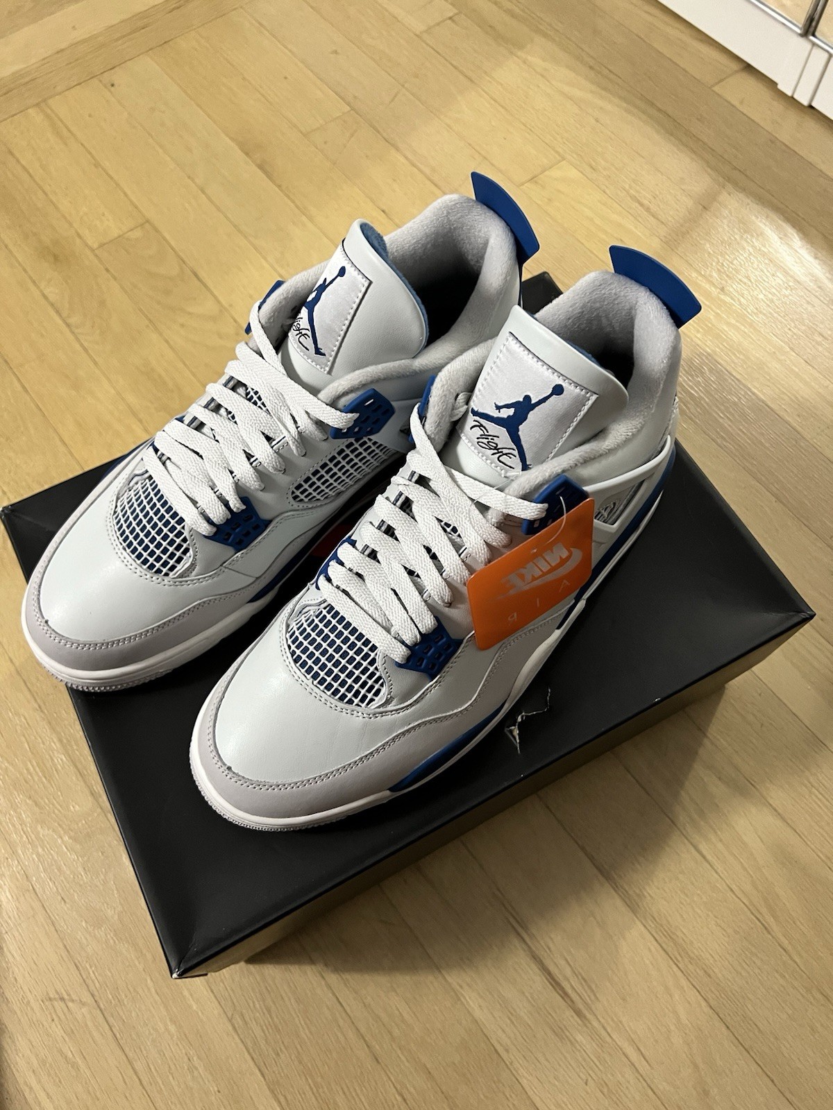 Air Jordan 4 Men’s Military Blue Size 12