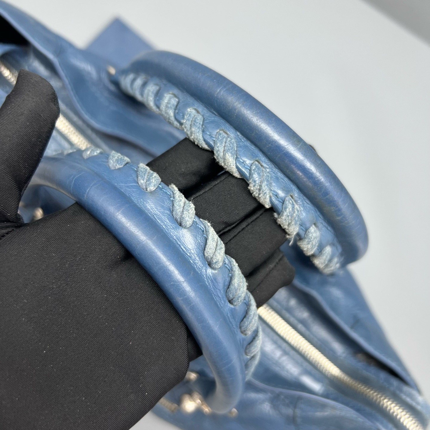 Balenciaga Pre-Owned Authentic Luxury Handbag Blue 38*24*14cm