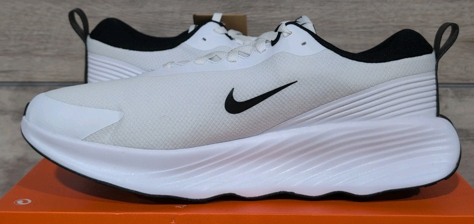 Nike Mens Shoes Size 15 Promina White Black NWT