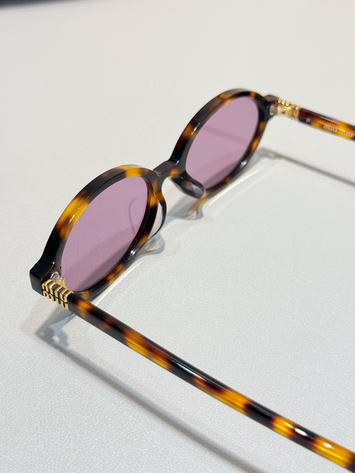Chic Oval Tortoiseshell Frame Sunglasses Purple Tinted Lens Women Eyewear