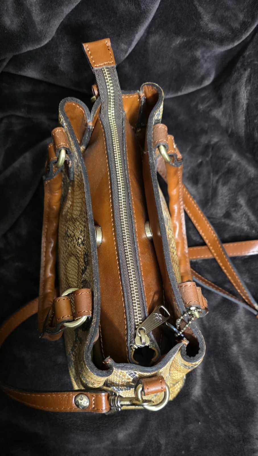 Patricia Nash Tan/Brown/Gray Snake Print Satchel Bag Zip, Detachable Strap