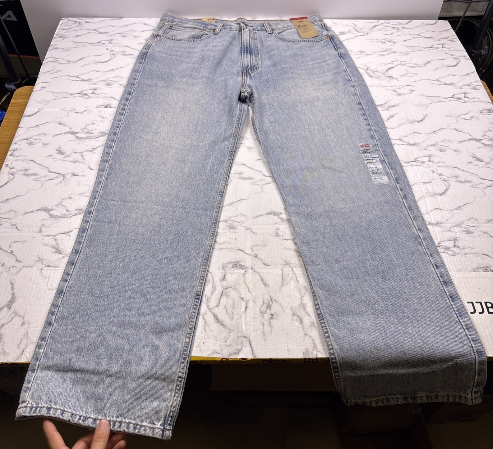 Levi’s 565 Loose Straight Fit Lightweight Always Here Denim Jeans NWT 36 X 34