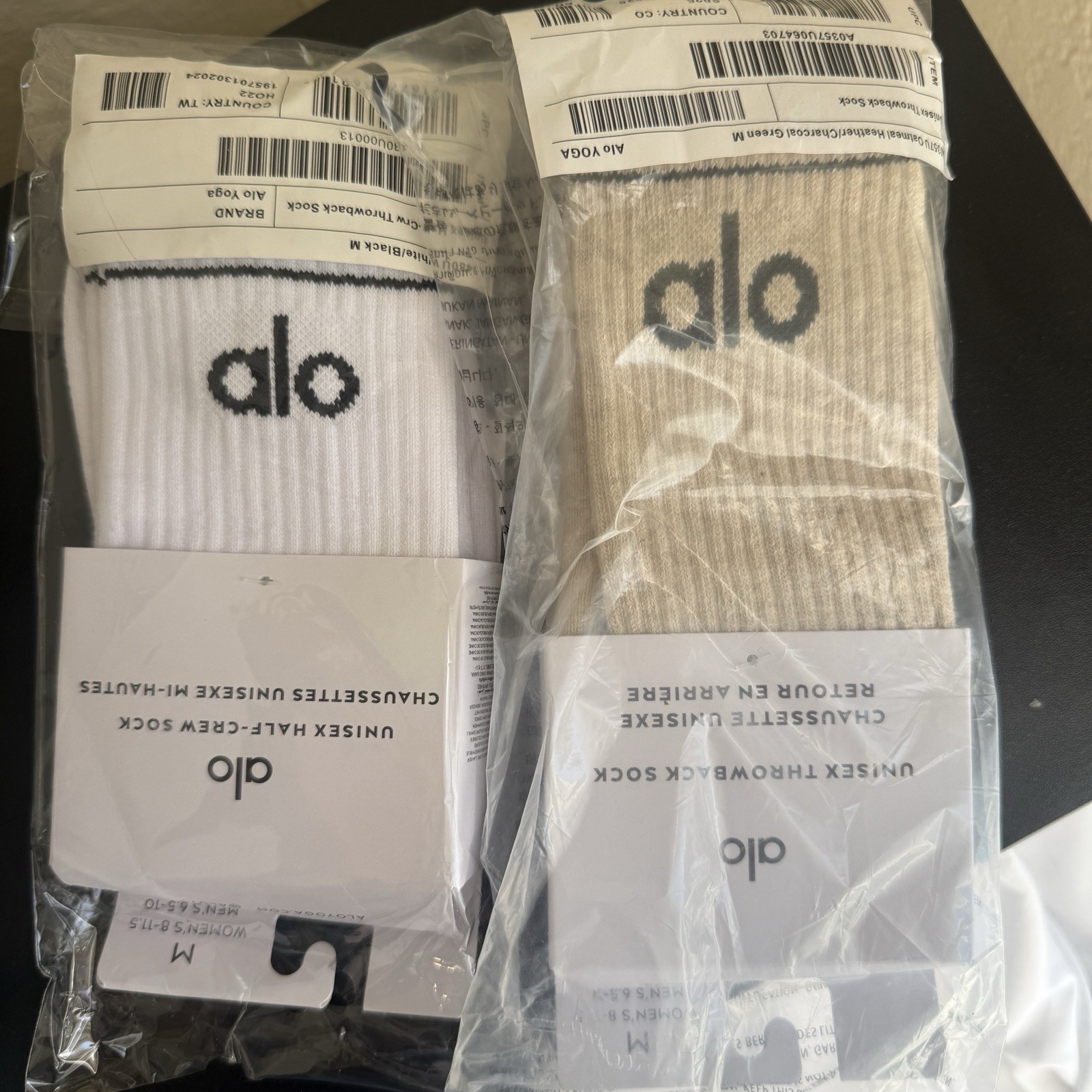 alo 2 Pairs Unisex Logo Crew Socks Size M Half-Crew & Throwback Multicolor