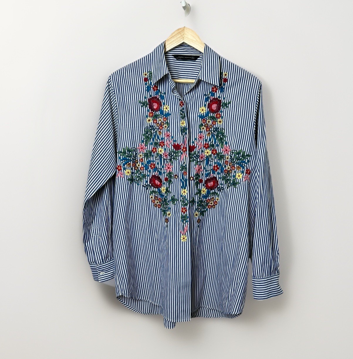 Zara Women’s Small Blouse Striped Floral Embroidered Long Sleeve Button Up