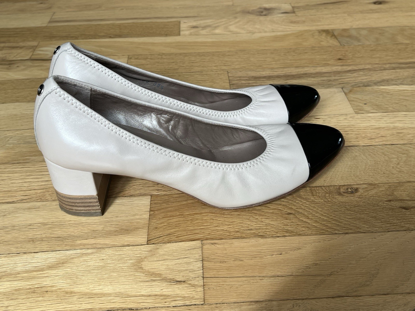 AGL ATTILIO GIUSTI LEOMBRUNI Ballet Pump Shoes Beige Black Leather 38.5 8-8.5