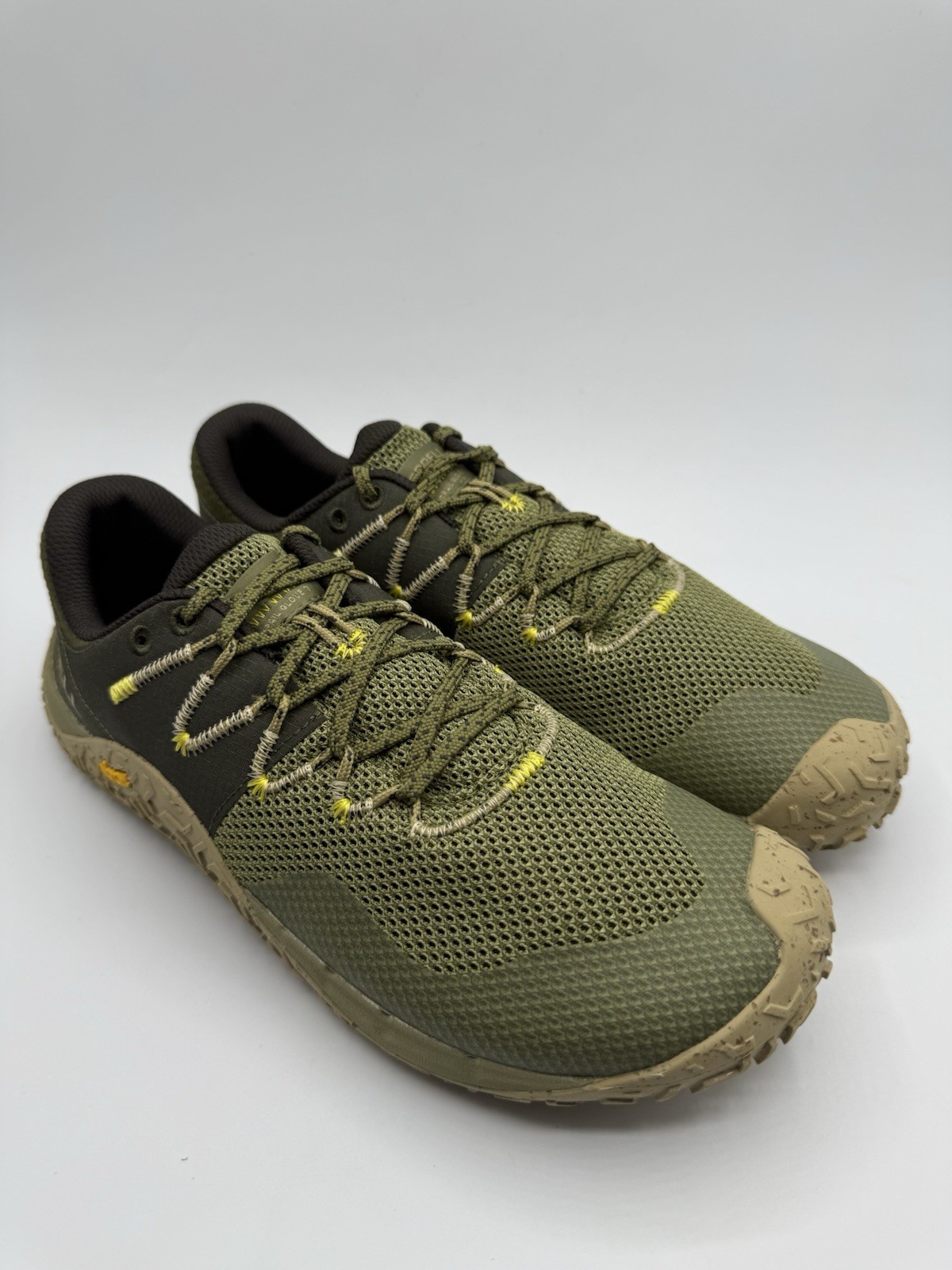 Merrell Trail Glove 7 Barefoot Hiking Shoes Men’s J068141 Avocado/Beluga Vibram