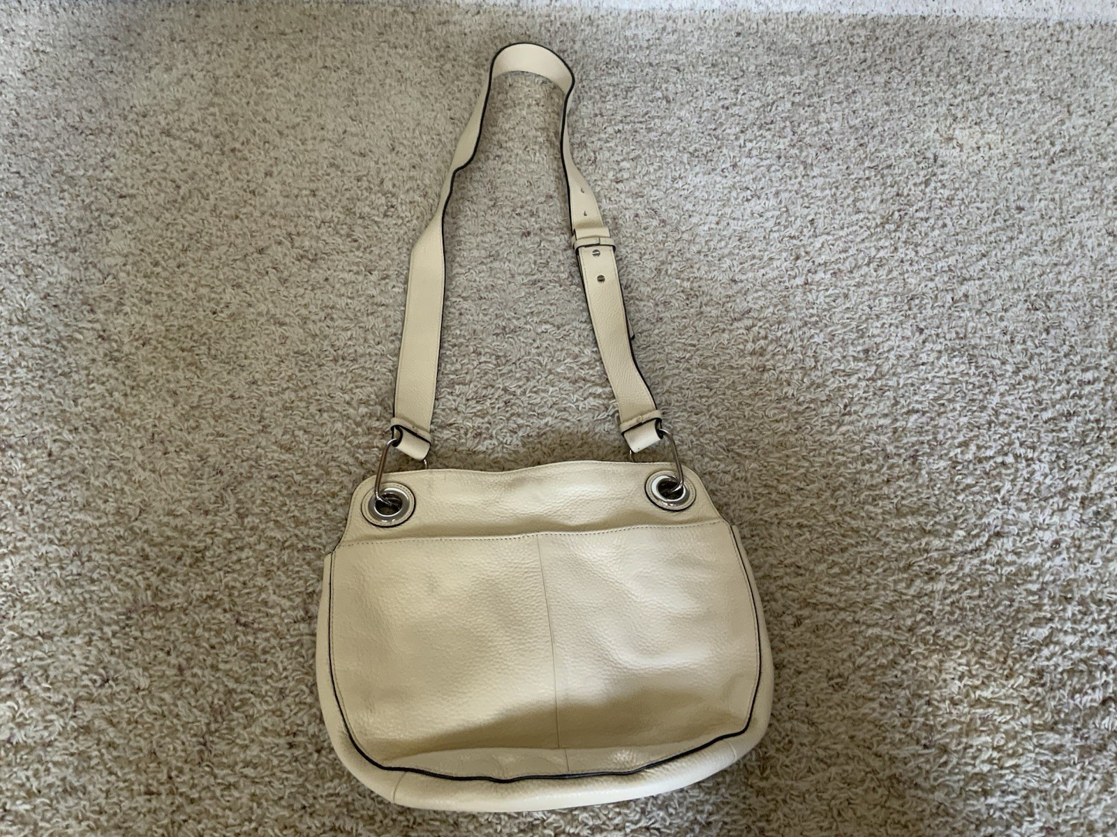 Vince Camuto Pale Yellow Leather Shoulder Bag Pebble Grain Adjustable Strap