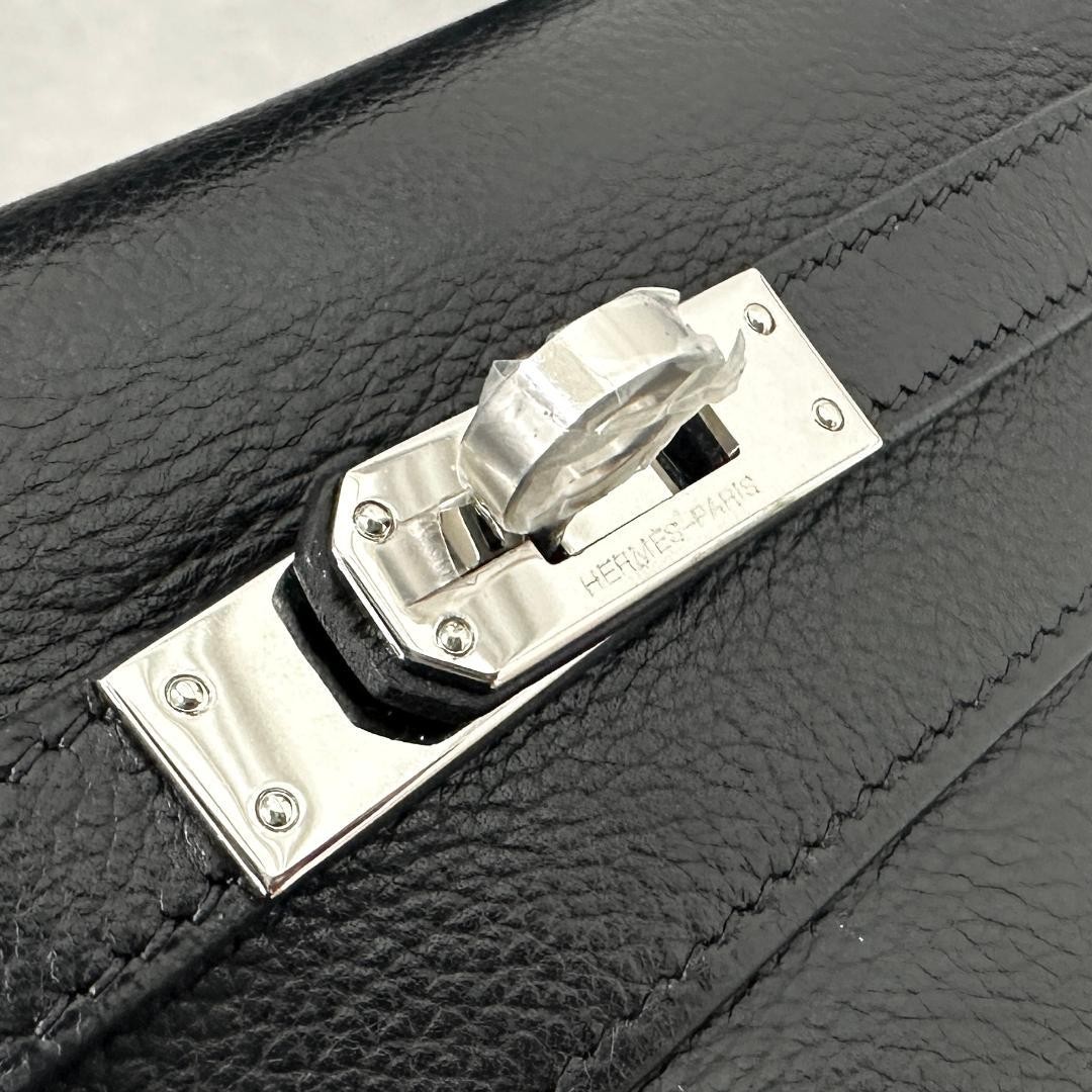 Hermes Pochette Kelly Evergrain Black SV Hardware 150888
