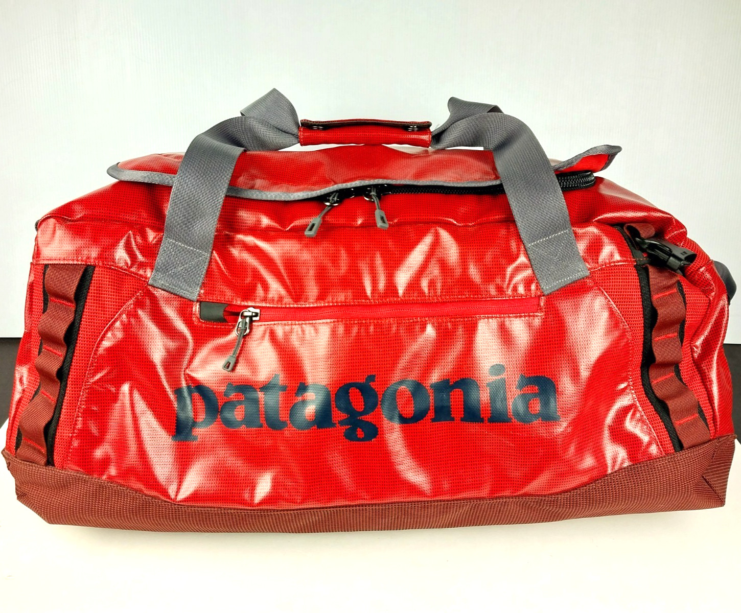 Patagonia Black Hole 60L Duffel Bag 24″x12″x11″ Glossy Orange Weatherproof 49340