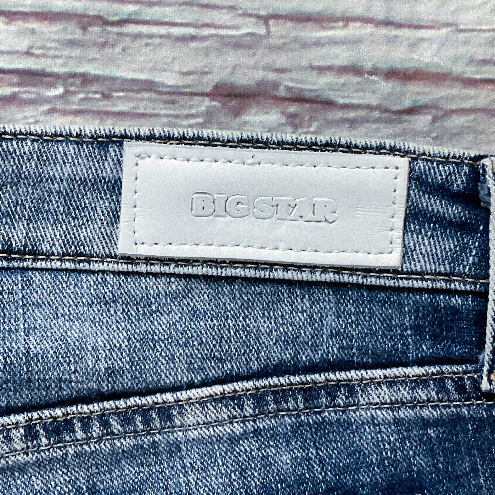 Big Star Womens Jeans size 6 W28 Vagabond Straight x31″ insm Medium Wash Stretch