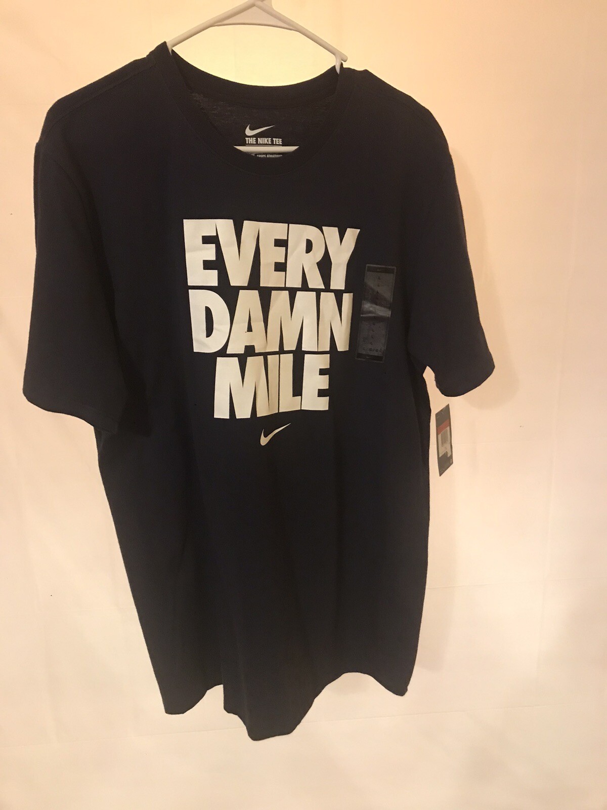 Nike Men’s T-Shirt Logo Printed Athletic Active Short Sleeve Shirt ￼ Running ￼￼