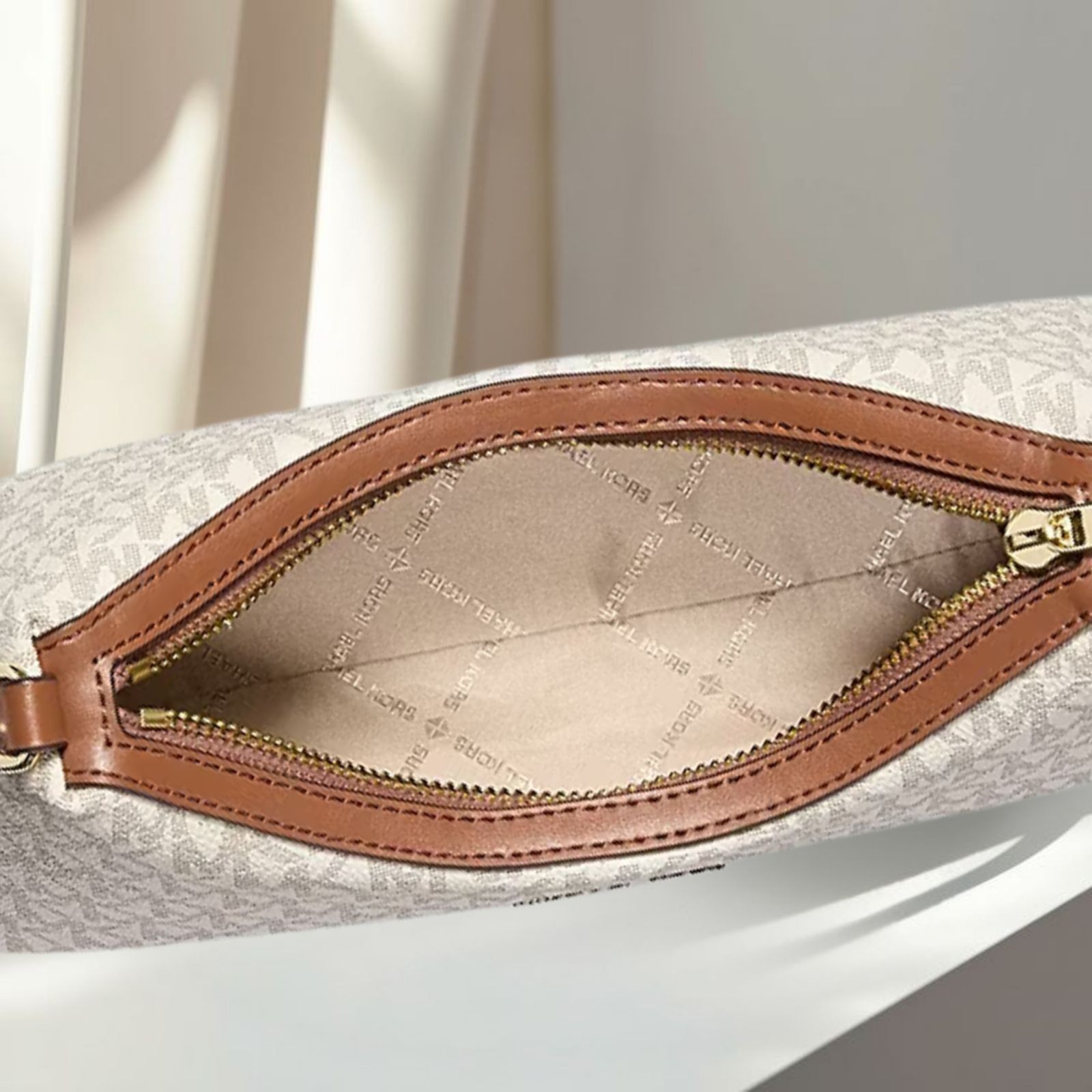 Michael Kors Sammy Small MK Logo Convertible Crossbody Purse Bag Vanilla Handbag