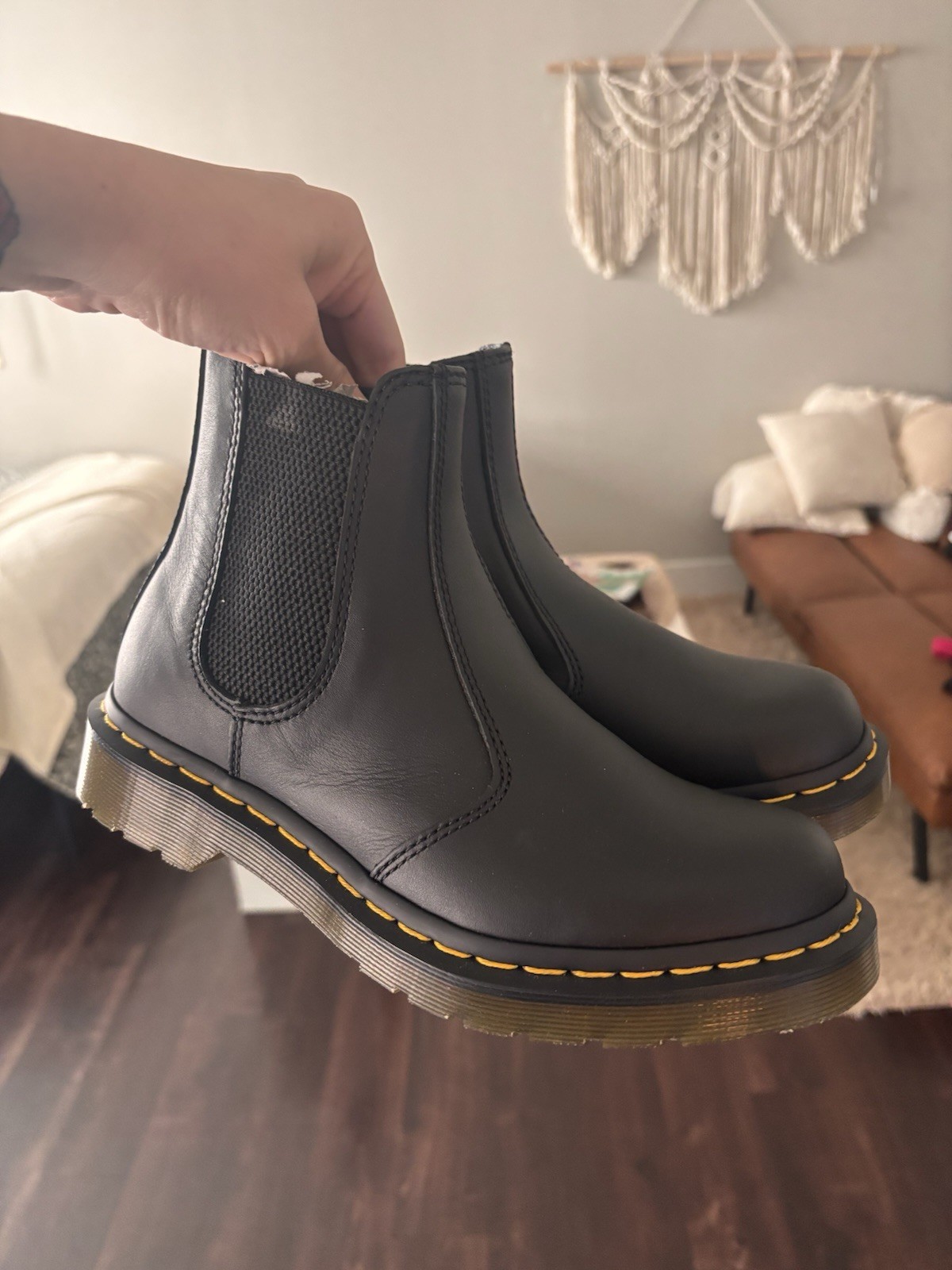 Dr. Martens AirWair Women’s Black Leather Chelsea Ankle Boots US 7 UK 6 EU 39