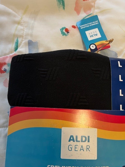 Aldi Gear logo Pullover Sweatshirt Black crew neck Unisex Men’s Large 2026 NWT