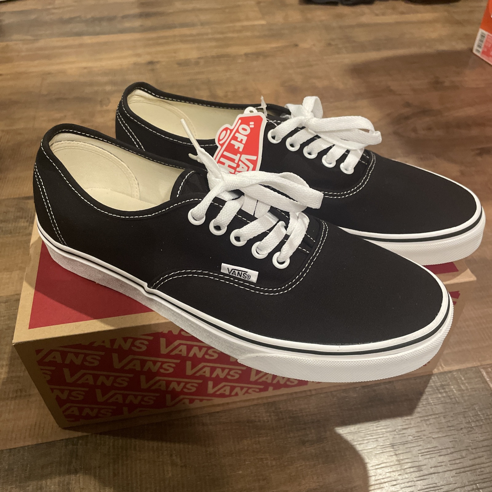 Vans Authentic Low Top Black White VN000EE3BLK Mens Size 9 Womens 10.5 NEW!