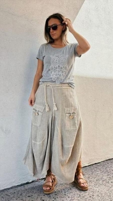 Maddison Gray Owl Applique Pattern T-shirt Size S