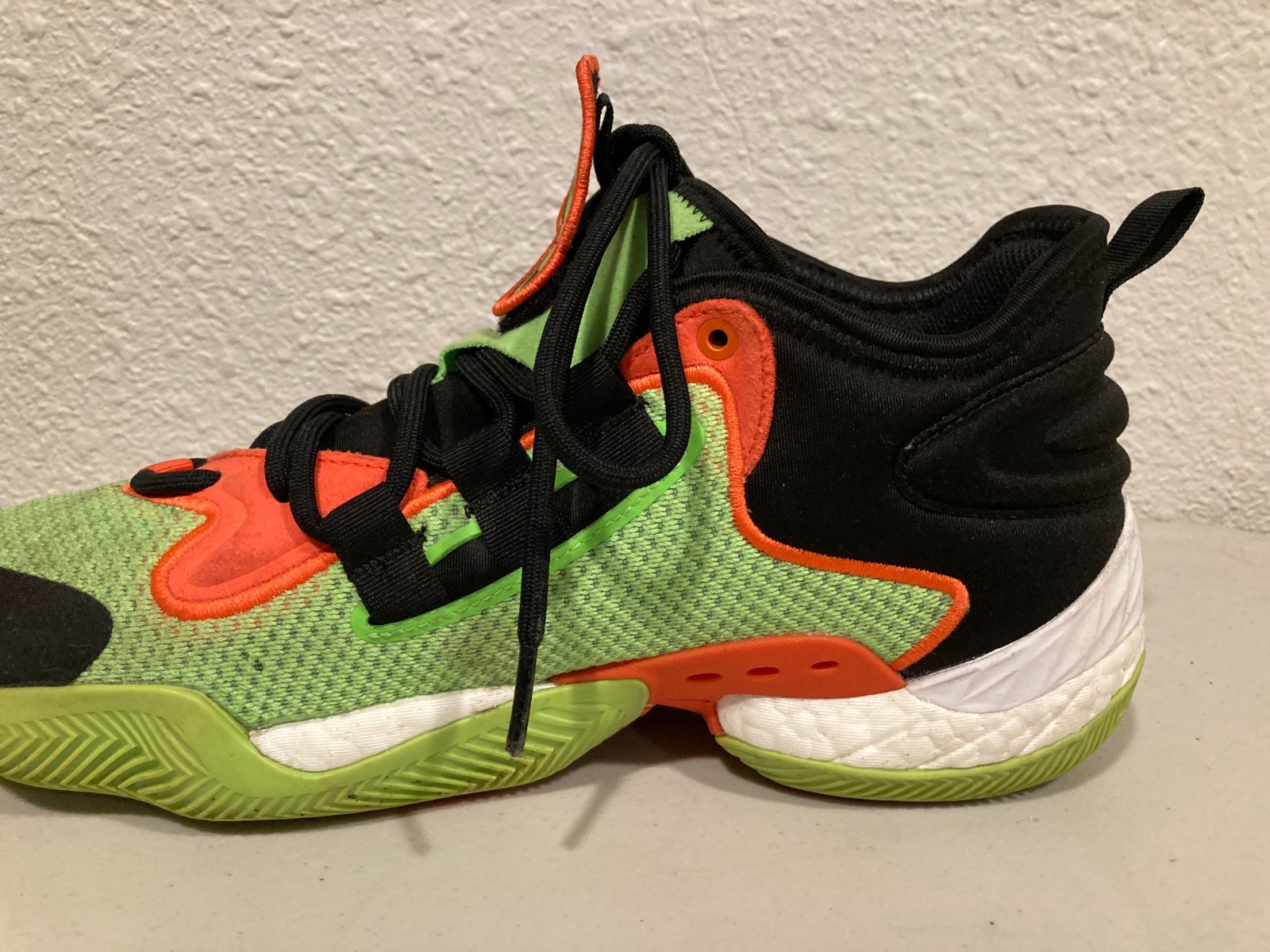 Adidas BYW Select Basketball Shoes Solar Green Impact Orange Core IG4948 Sz 10