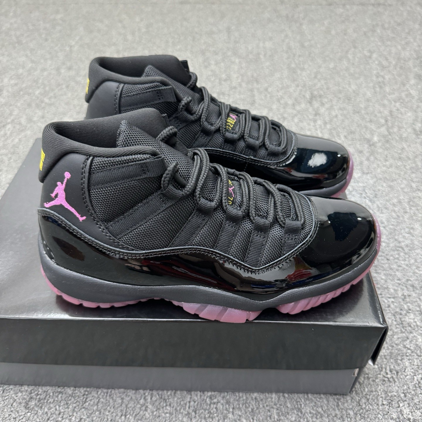 With Box New AJ 11 Retro Pink Black Men’s Shoes Size US 4-13 CT8012-500