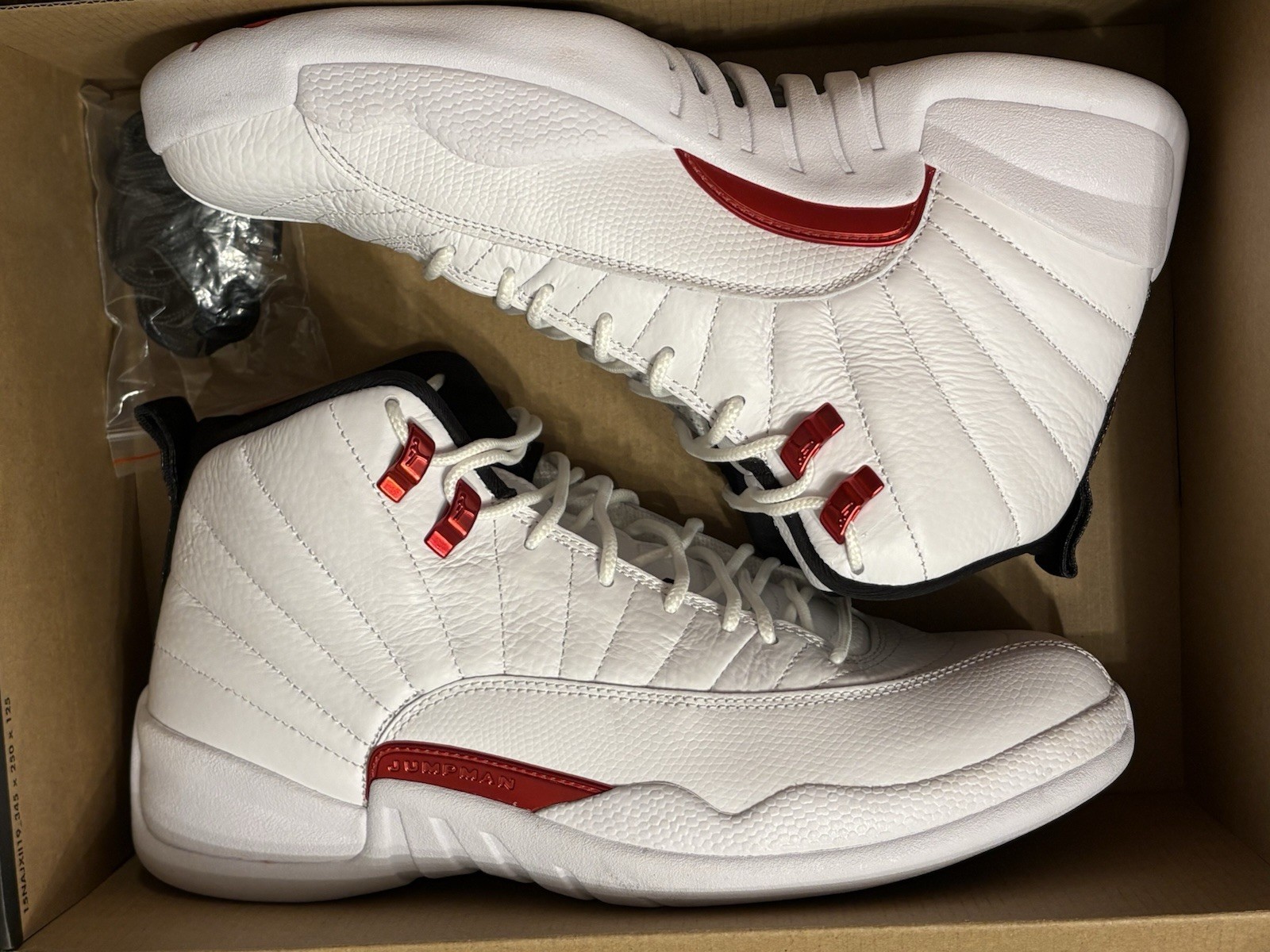Air Jordan 12 Retro
