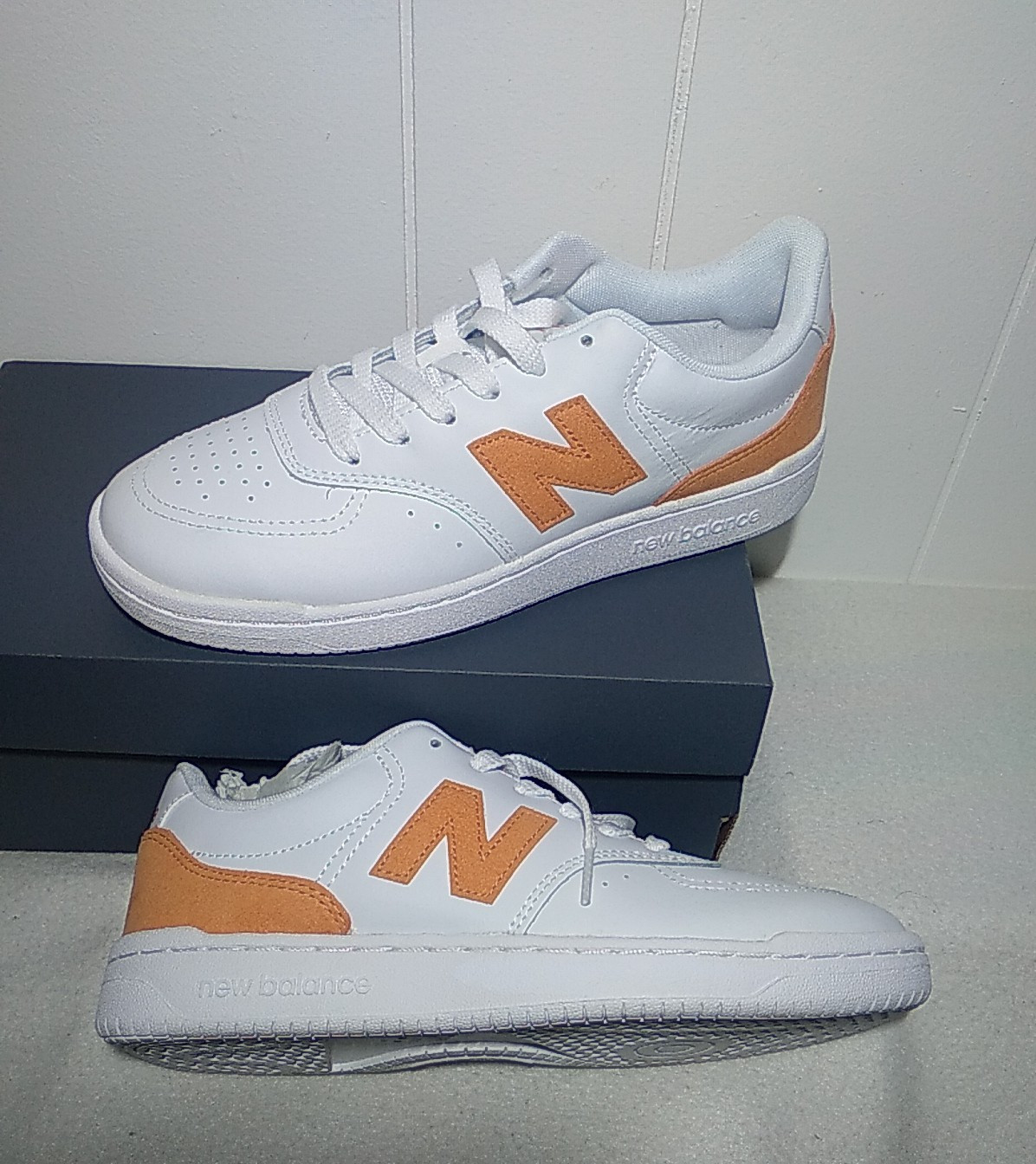 New Balance BB80 W Size 8.0 Court Sneakers Leather & Synthetic Upper White Brown