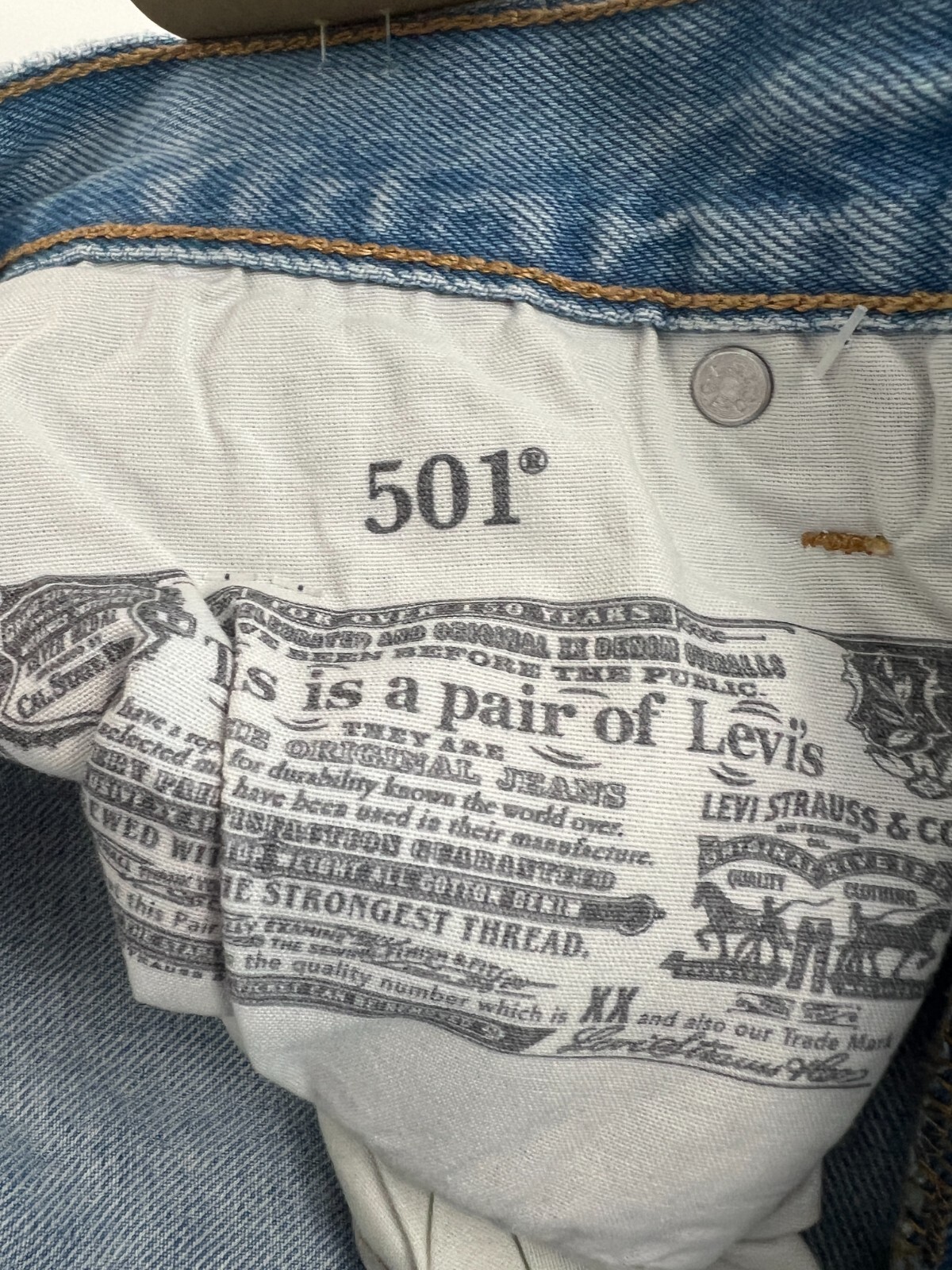 Levi’s Women 501 Original Fit Patched Straight Leg Button Fly Jeans Blue NWT