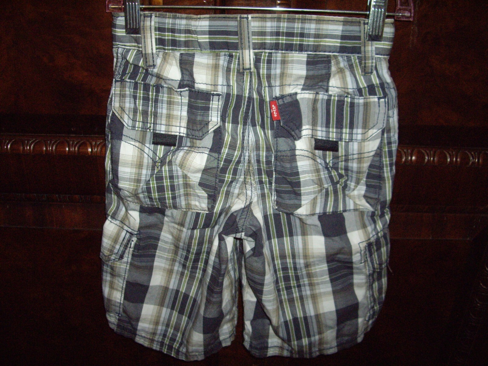 T7 EEUC Boys Size 7 Reg Levi’s Plaid Cargo Shorts Black Gray Tan White Pockets