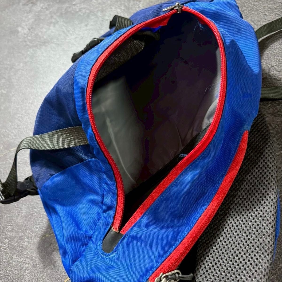 Men’s Wear Patagonia Patagonia Atom Sling 8L Body Bag
