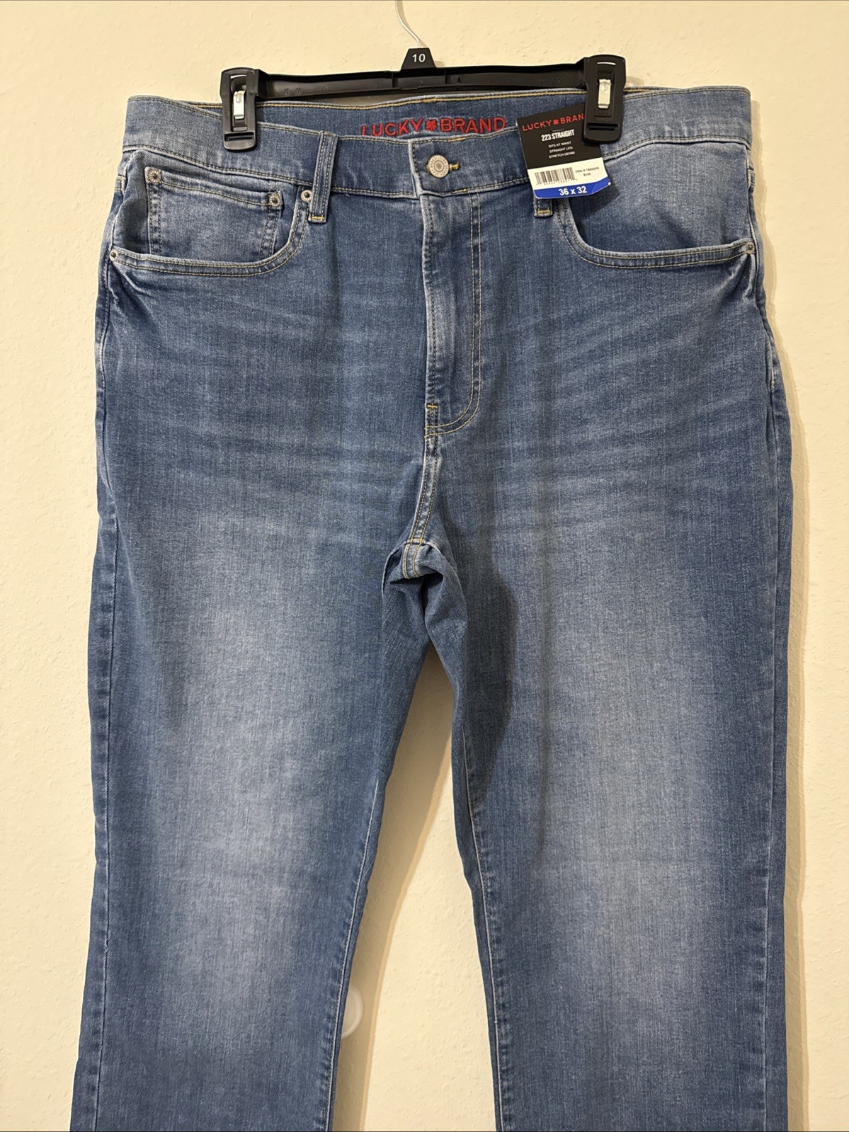 Lucky Brand Men’s 223 Classic Fit Jeans Stretch Straight Leg 36x32NWT