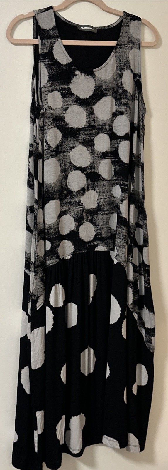 Alembika Sleeveless Dress Gray And Black Dot Print Sz 5 Which Is XL Long