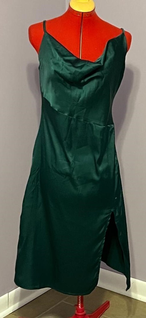 Lyaner Cowl Neck Sleeveless Side Split Midi Dress – Green – Size M – New