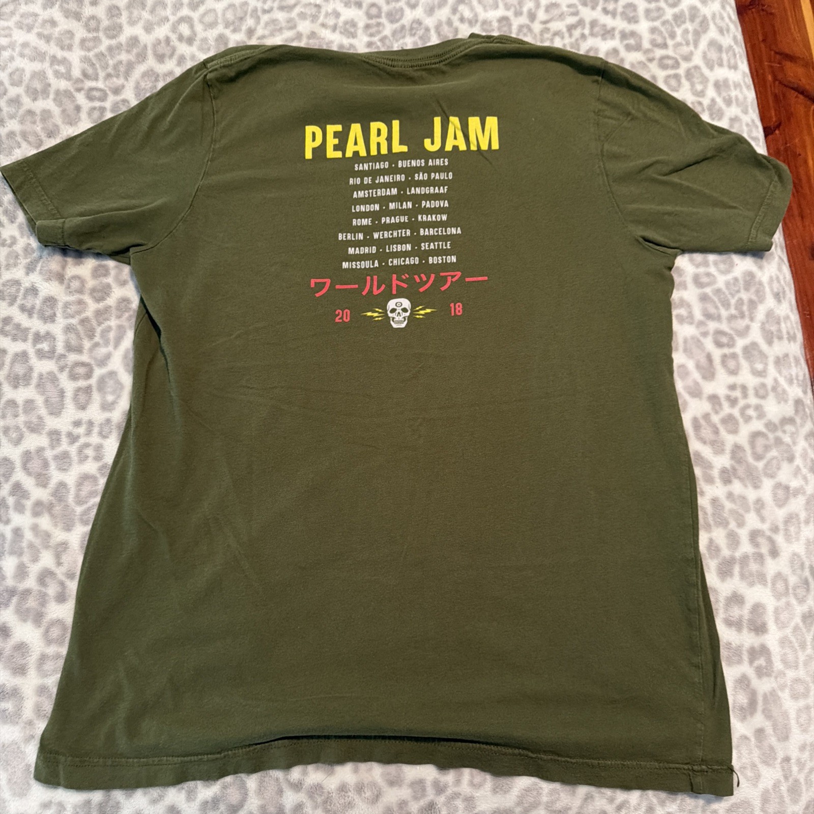 Pearl Jam 2018 Electric Skull Concert T-Shirt Eddie Veder Large