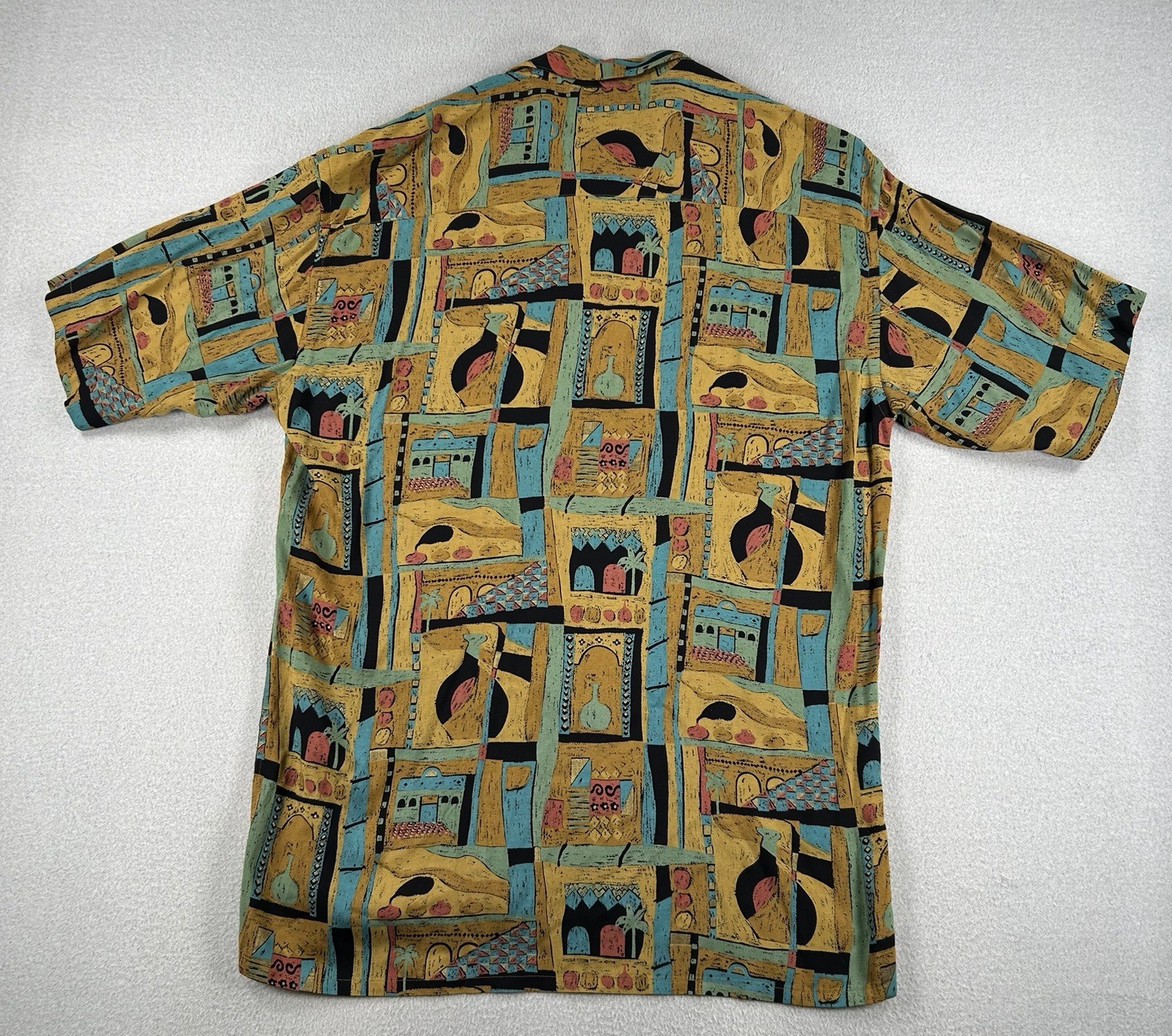 Burma Bibas Mens Short Sleeve Button Up Shirt Size M Loud Print Unique
