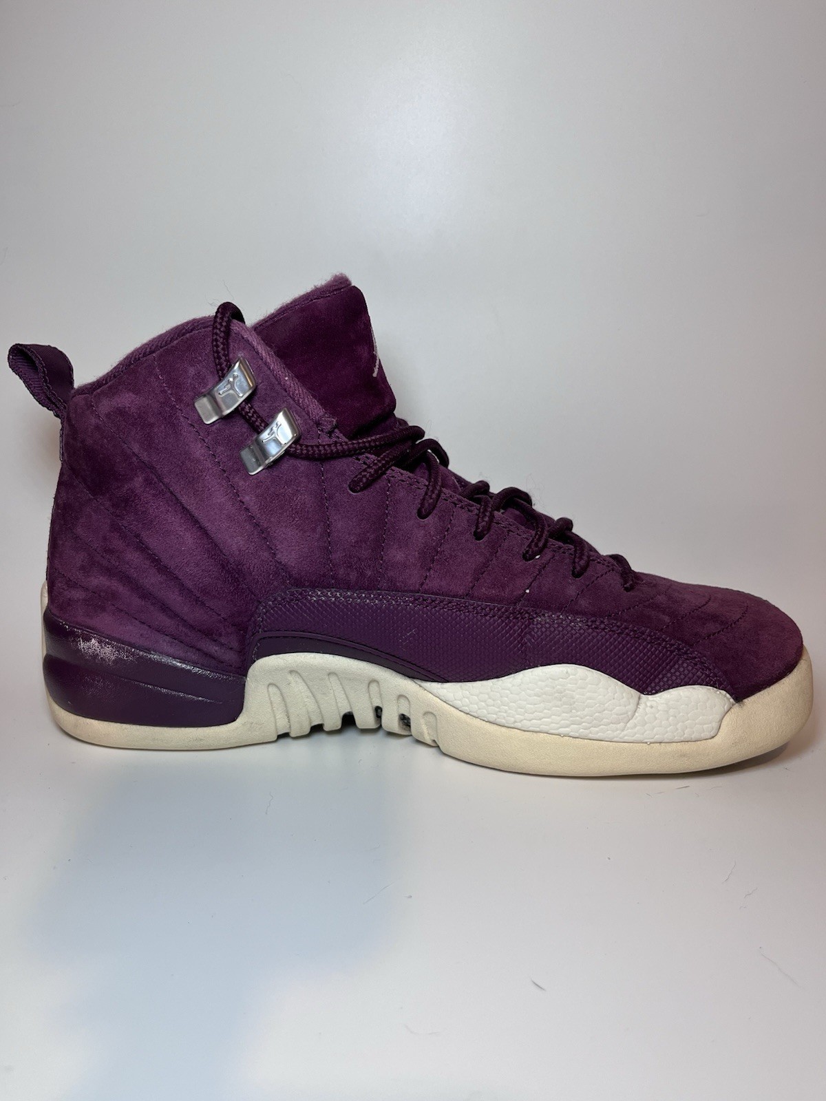 JORDAN RETRO 12 BORDEAUX SIZE 7Y 153265-617