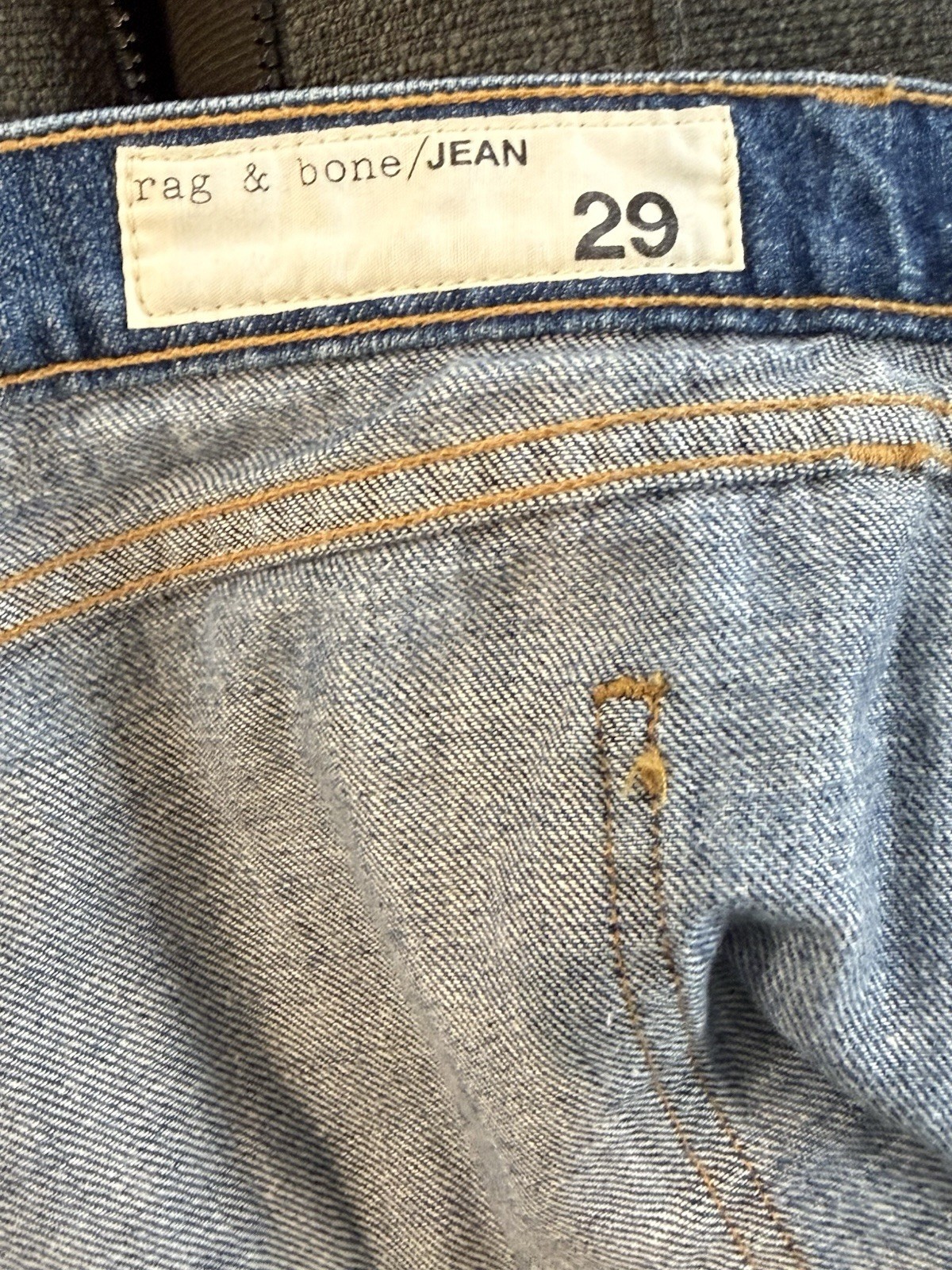 rag & bone JEAN Mila Shorts Moss Distressed Raw Hem Denim Size 29 W1911K800