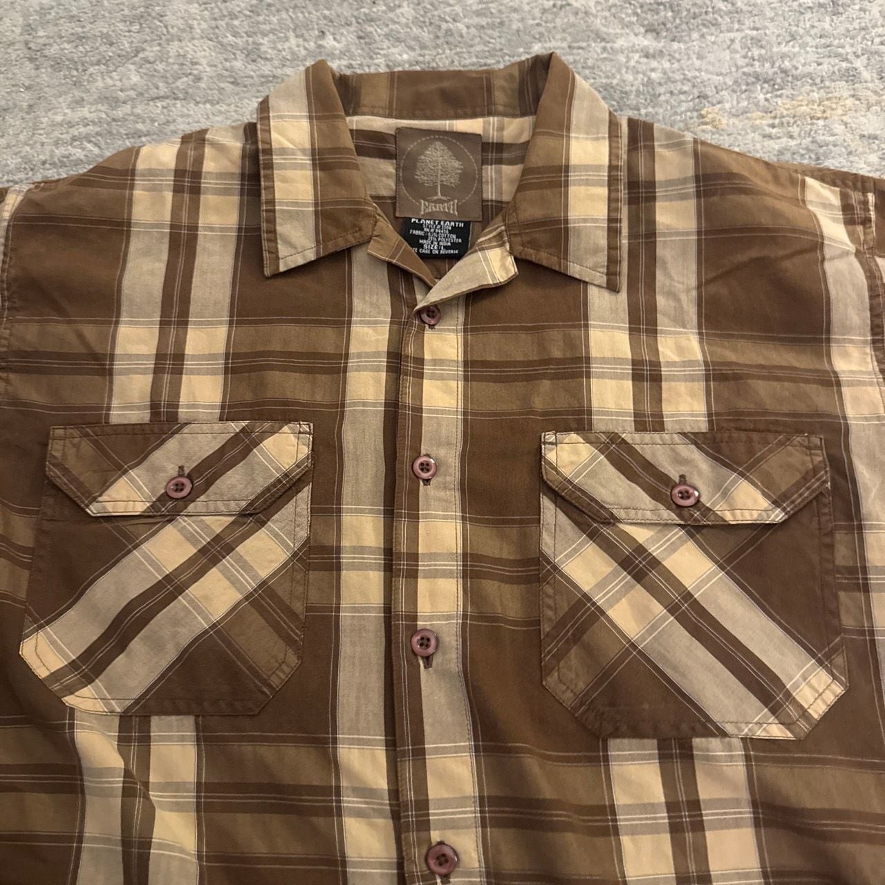 Planet Earth Men’s Brown Plaid Short Sleeve Button-Down Shirt