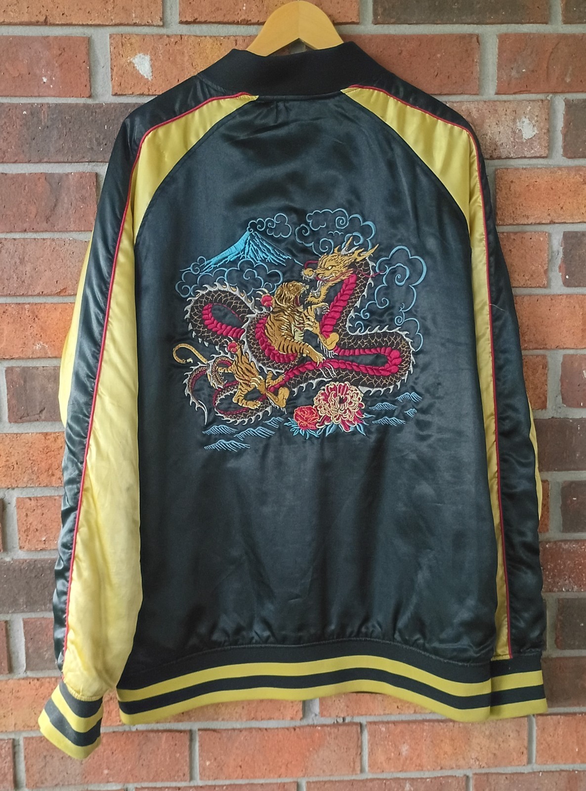 Empyre Embroidered Dragon Bomber Jacket Full Zip XL