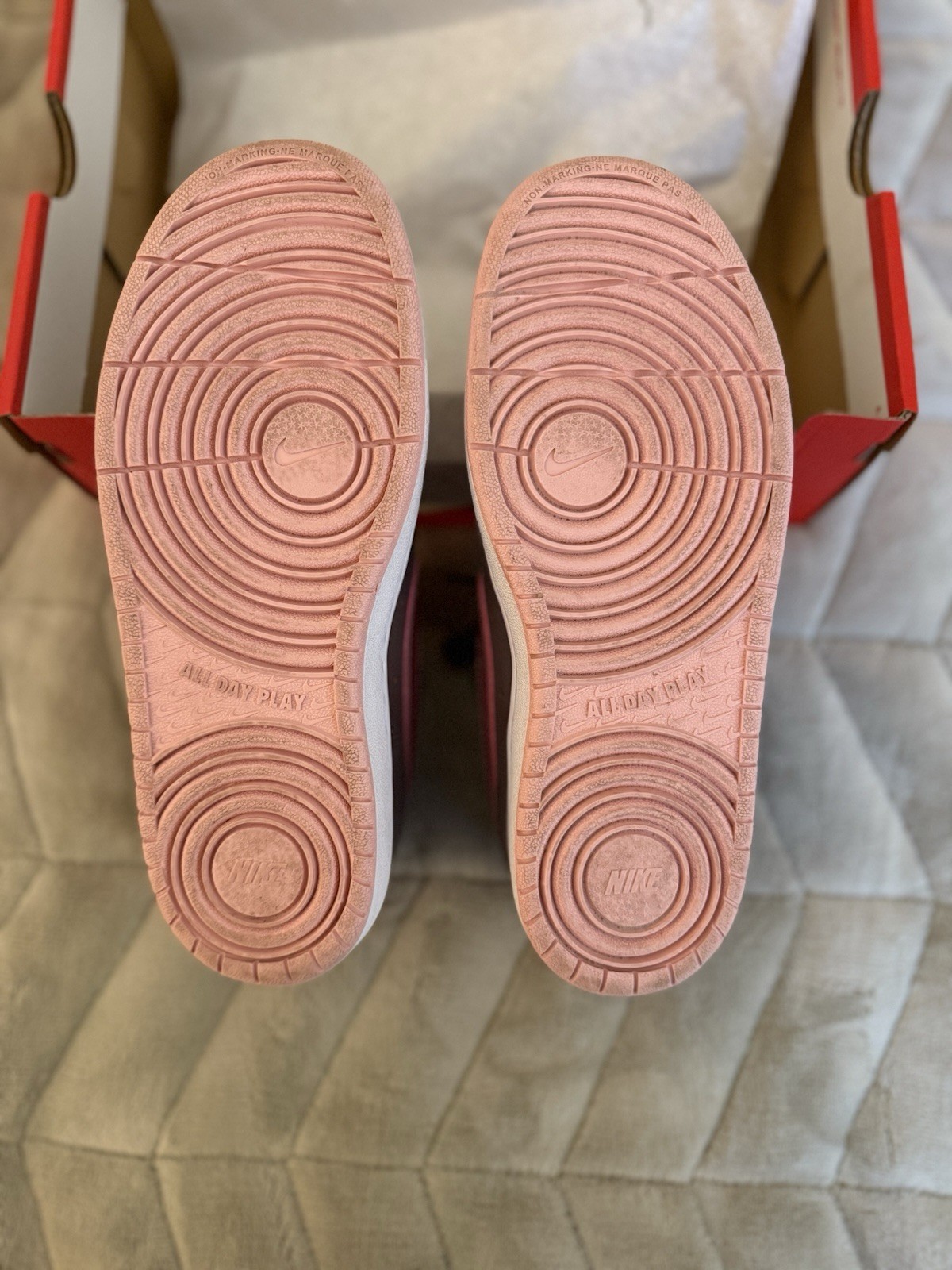 NIKE COURT BOROUGH LOW 2 GS Violet/Pink Kids Shoes BQ5448-200. #C3