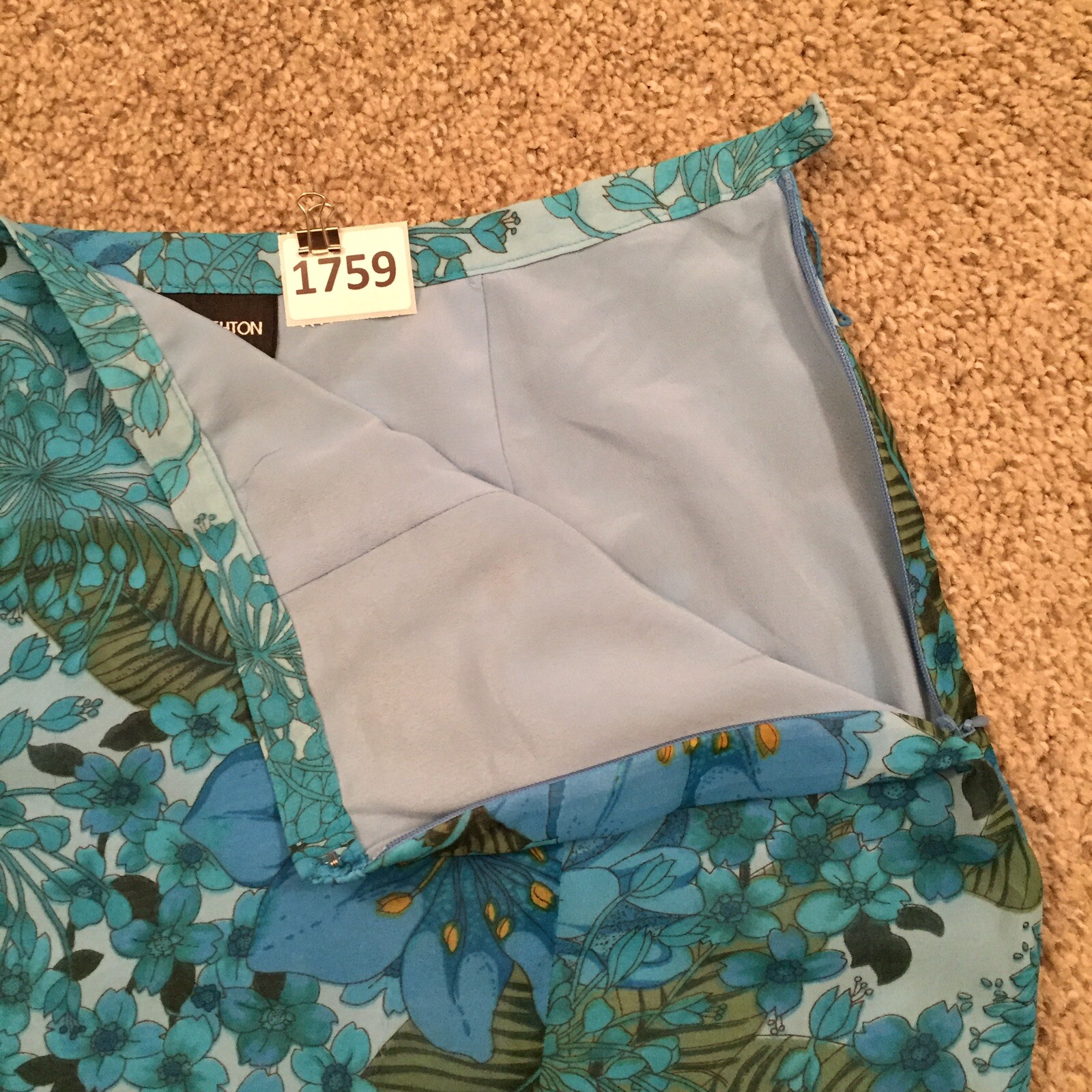 Norton McNaughton Skirt Size 8 Midi Lined Blue Floral Trumpet