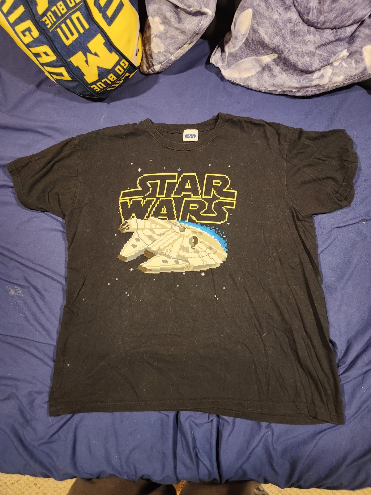 Vintage Star Wars Millenium Falcon Digitalized Lucasfilm LTD 1990s Tshirt medium