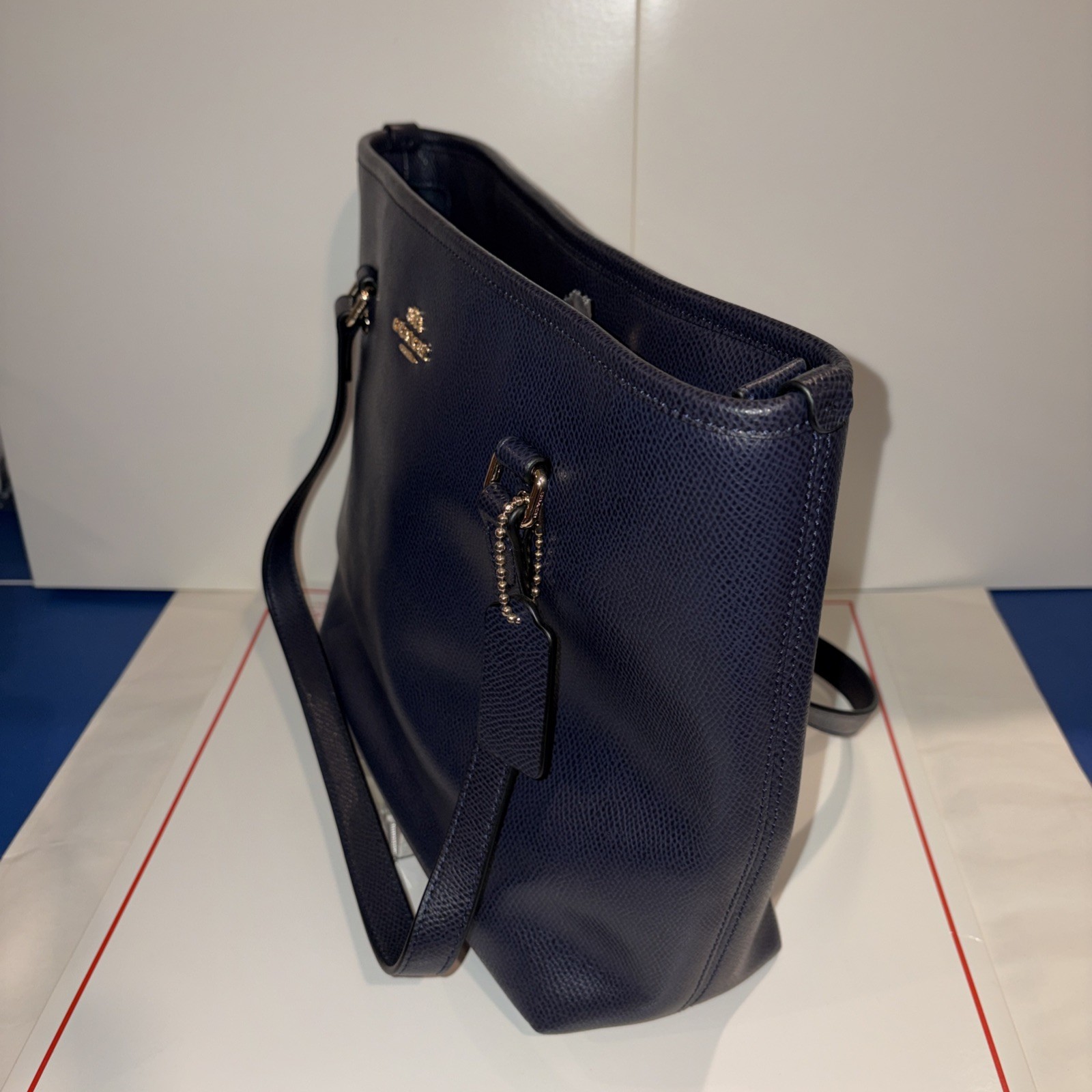 Coach Gallery Tote Shoulder Bag – Navy BRAND NEW Condition
