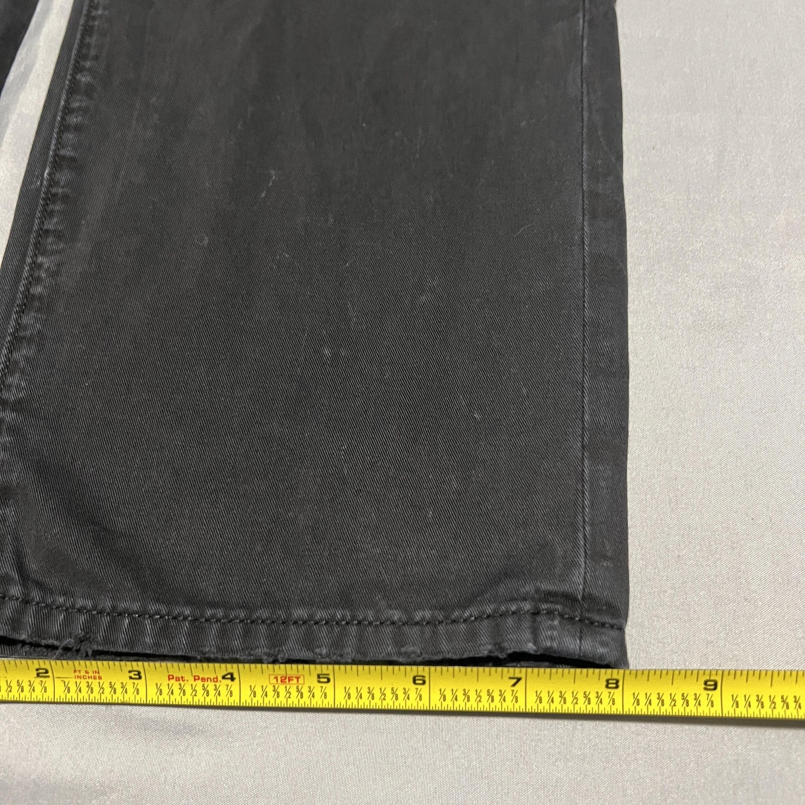True Religion Geno Relaxed Straight Jeans Mens 38×32 Black Dark Wash Distressed
