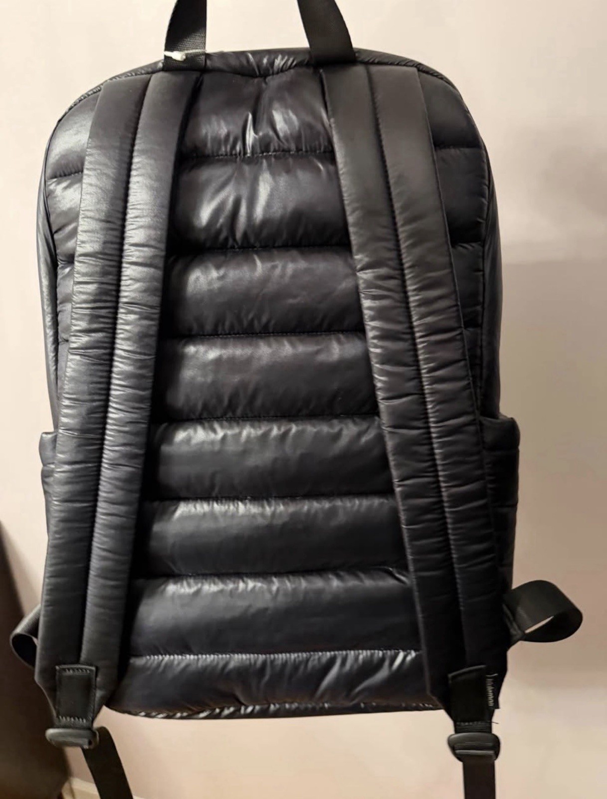 lululemon Everywhere Backpack 22L Wunder Puff Black Zip Adjustable Pockets NWT